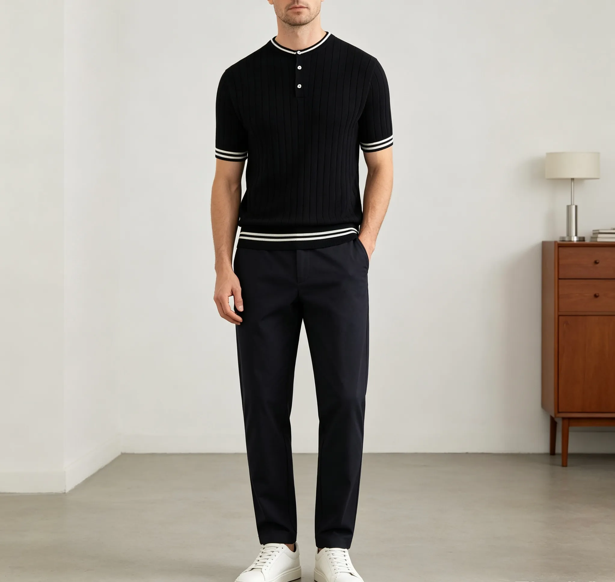 [Upper Body Picture] BC Old Money Style Cable Henley Collar Knitted Short Sleeves (Black)